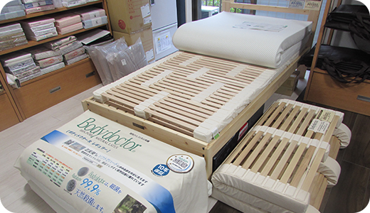 店内イメージ03