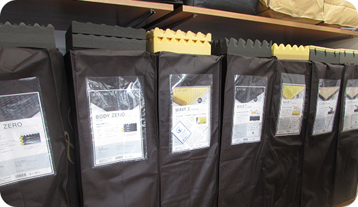 店内イメージ06