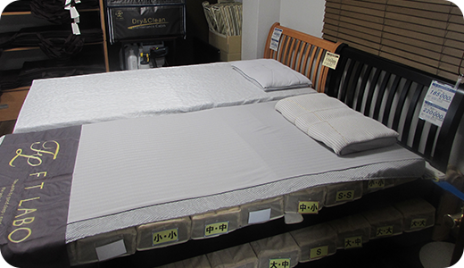 店内イメージ07